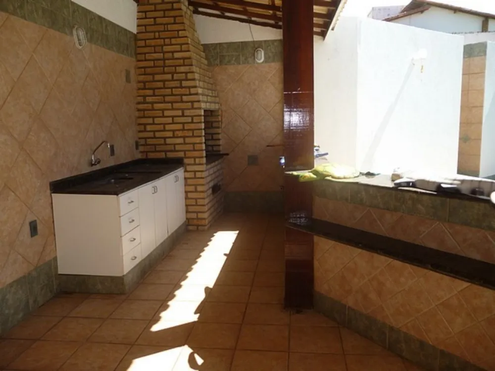 Casa, 4 quartos - Foto 1