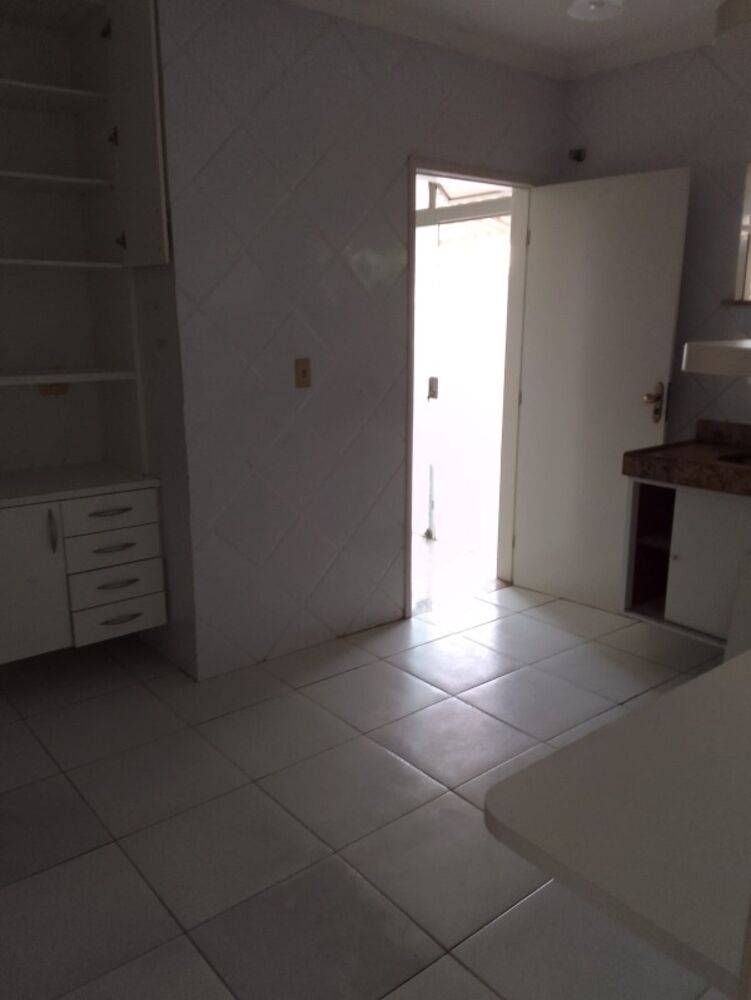 Casa, 3 quartos, 200 m² - Foto 1