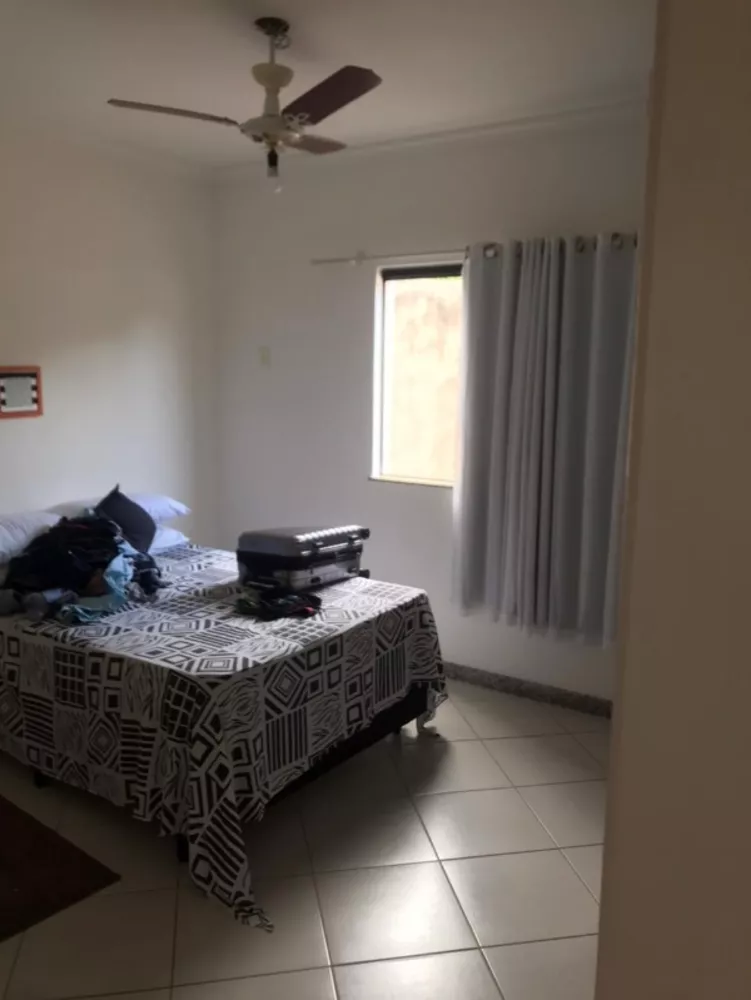 Casa, 4 quartos - Foto 1