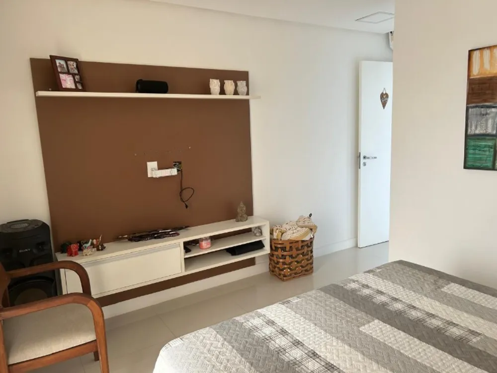 Cobertura, 3 quartos, 198 m² - Foto 4