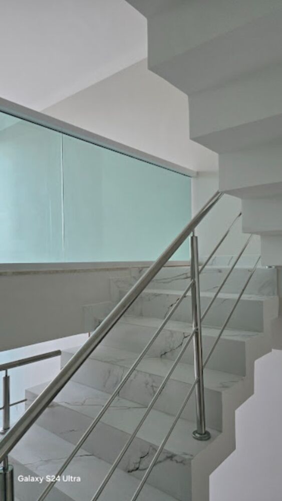 Casa, 4 quartos, 338 m² - Foto 1