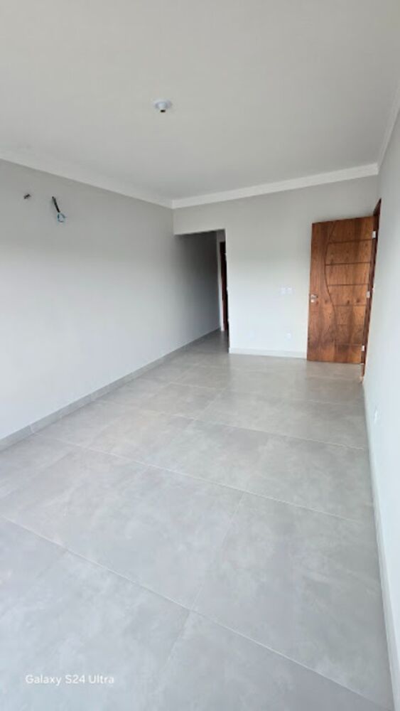 Casa, 4 quartos, 338 m² - Foto 2