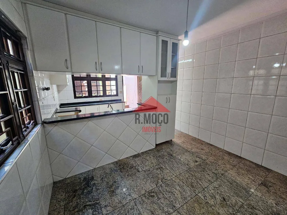 Sobrado, 3 quartos, 200 m² - Foto 11