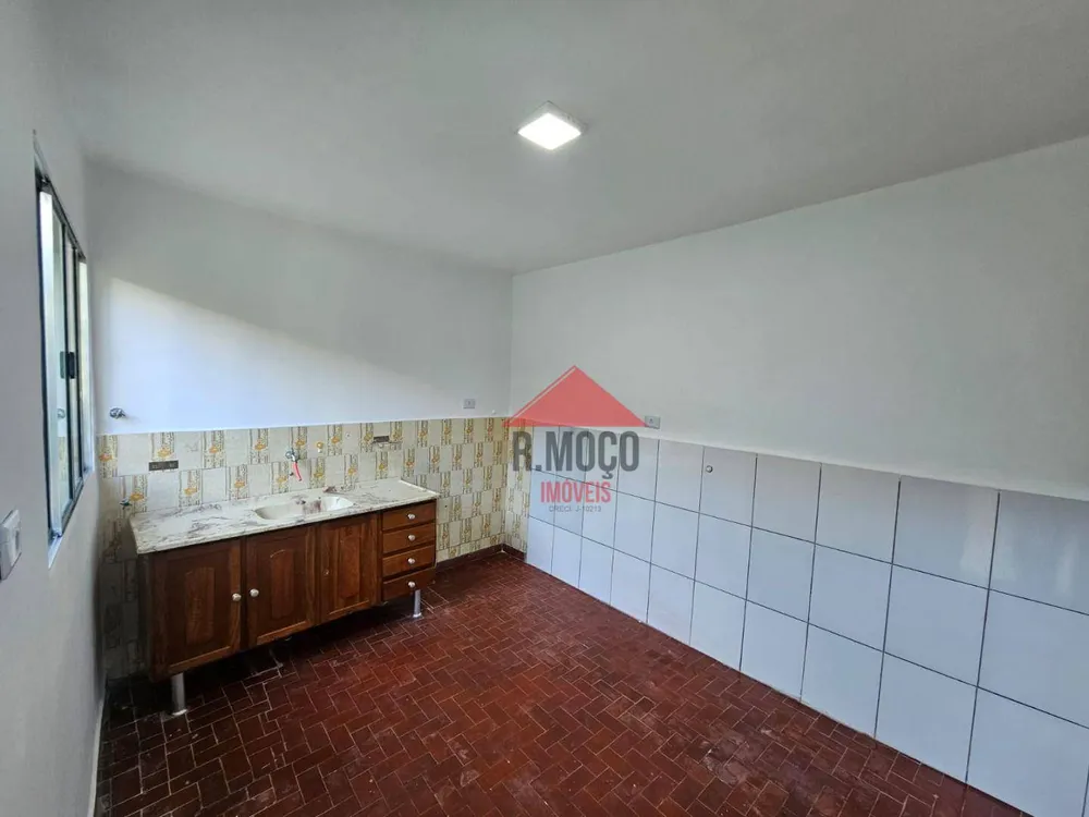 Casa, 3 quartos, 220 m² - Foto 13