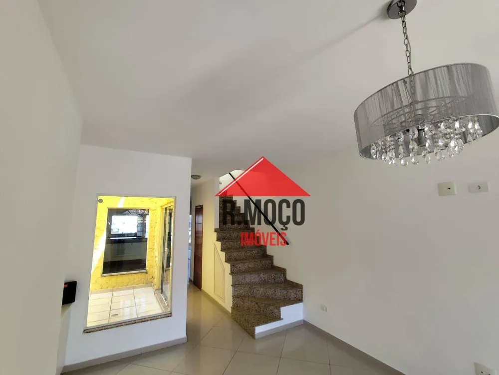 Sobrado, 3 quartos, 232 m² - Foto 1
