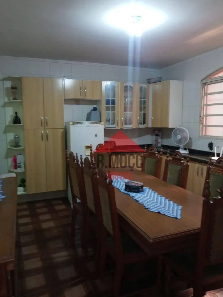 Sobrado, 2 quartos, 240 m² - Foto 2