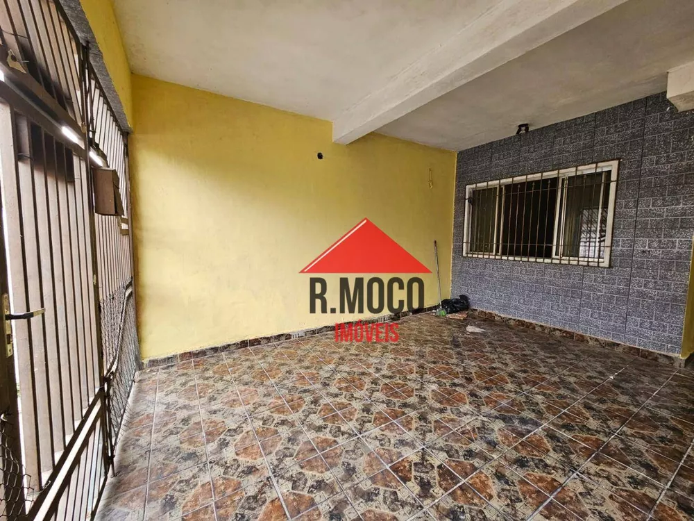 Sobrado à venda com 3 quartos, 250m² - Foto 2