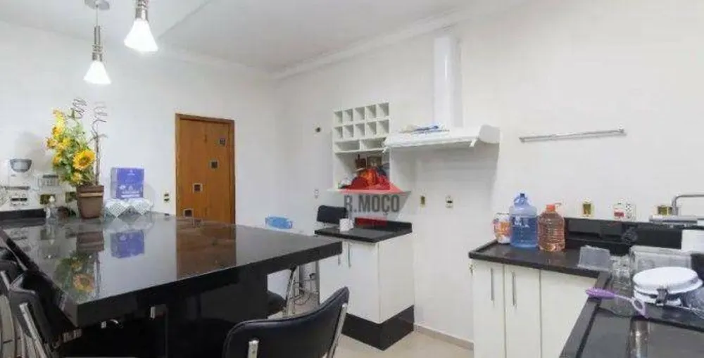 Sobrado, 3 quartos, 240 m² - Foto 3