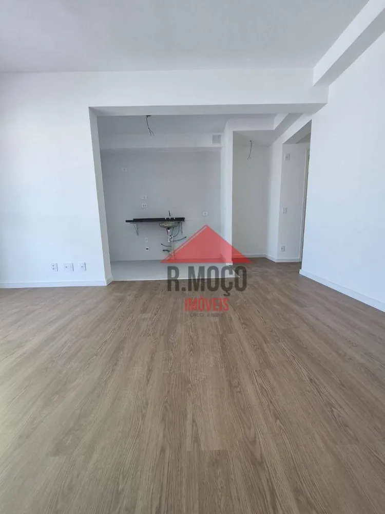 Apartamento, 2 quartos, 72 m² - Foto 2