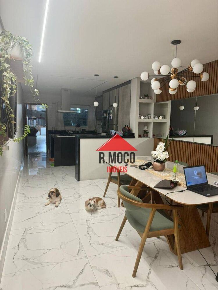 Sobrado, 3 quartos, 180 m² - Foto 1