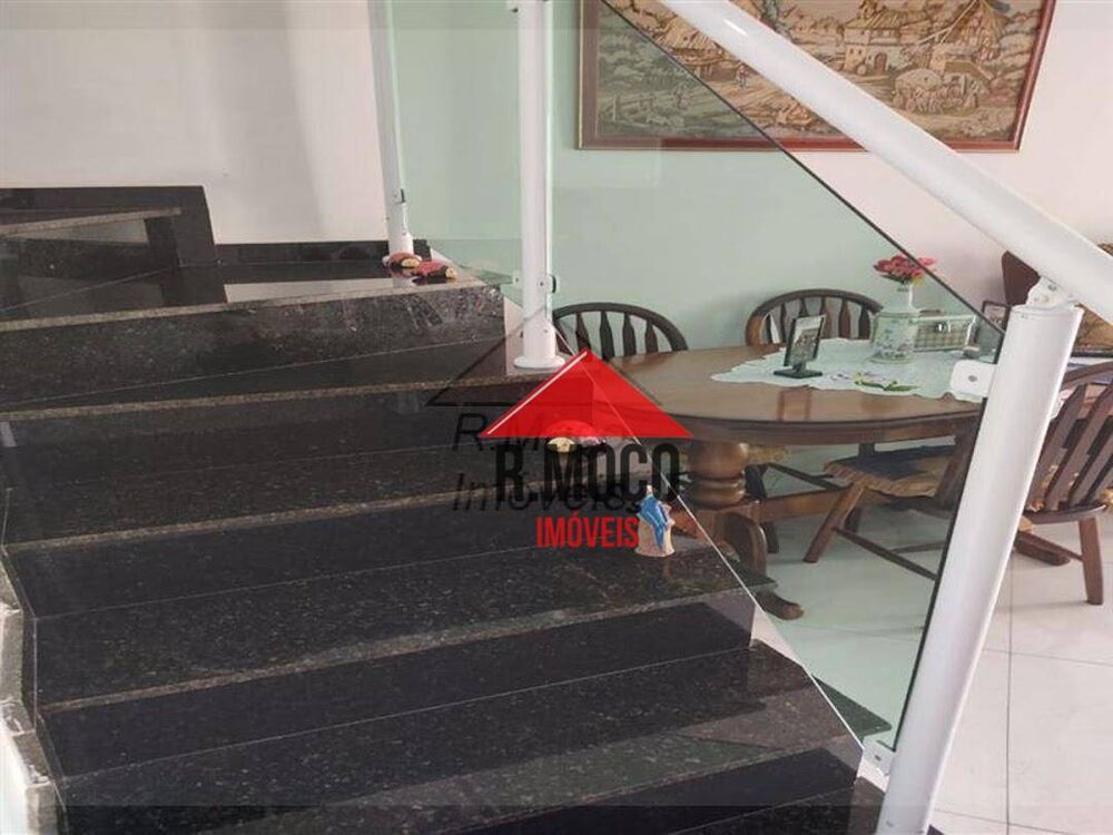 Sobrado, 3 quartos, 168 m² - Foto 1