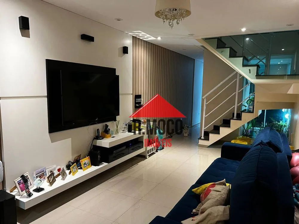 Sobrado, 3 quartos, 210 m² - Foto 2