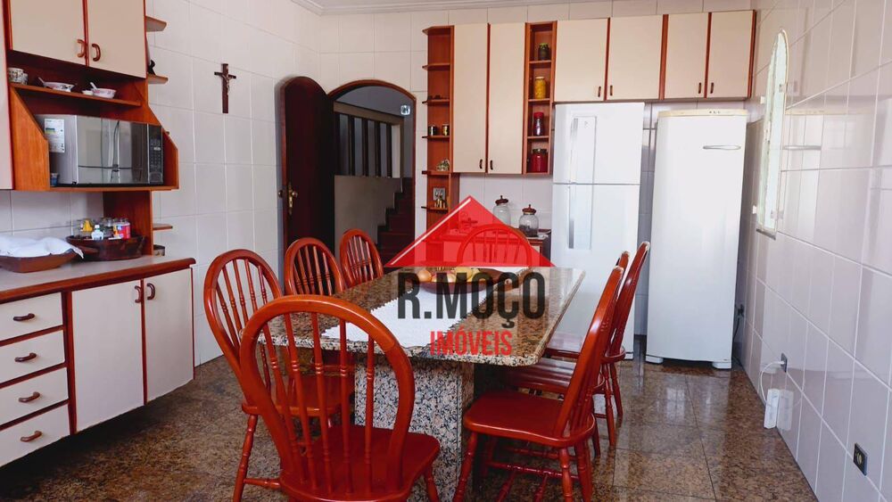 Sobrado, 3 quartos, 250 m² - Foto 12