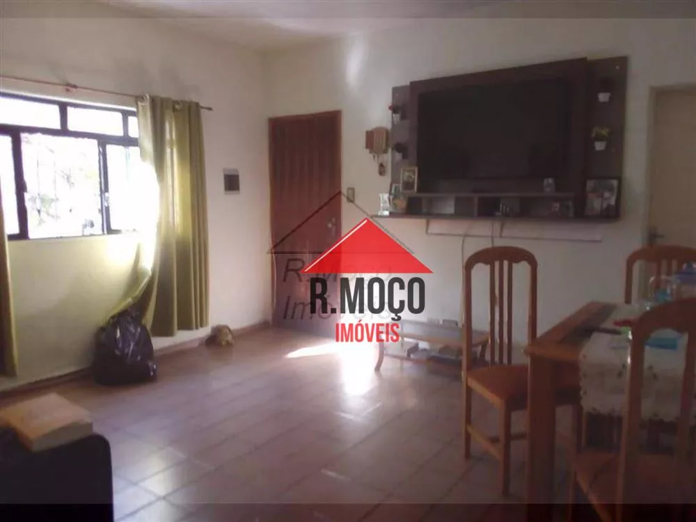 Casa, 3 quartos, 201 m² - Foto 1
