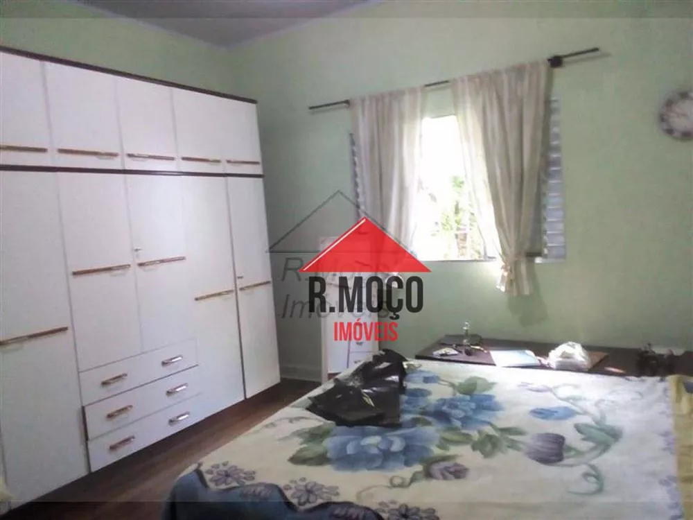 Casa, 3 quartos, 201 m² - Foto 2
