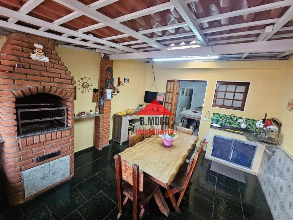 Sobrado, 2 quartos, 220 m² - Foto 2
