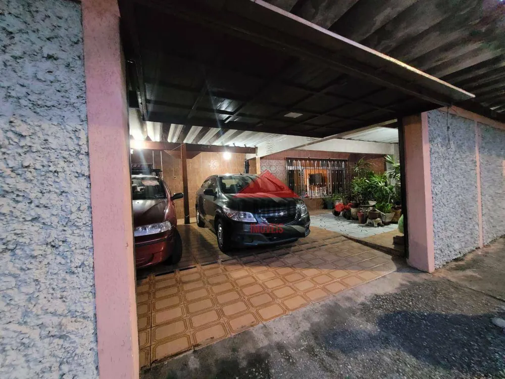 Casa, 3 quartos, 229 m² - Foto 5