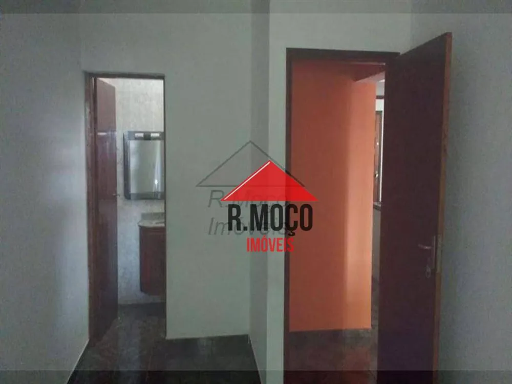 Casa, 2 quartos, 150 m² - Foto 2