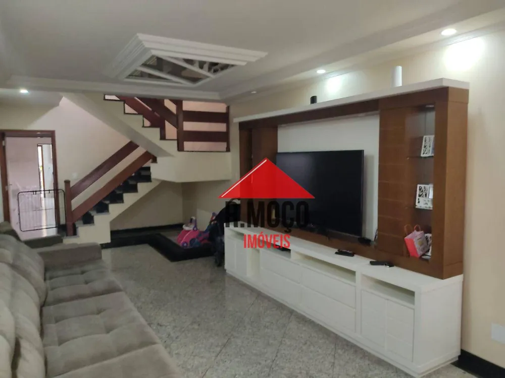 Sobrado, 3 quartos, 224 m² - Foto 3