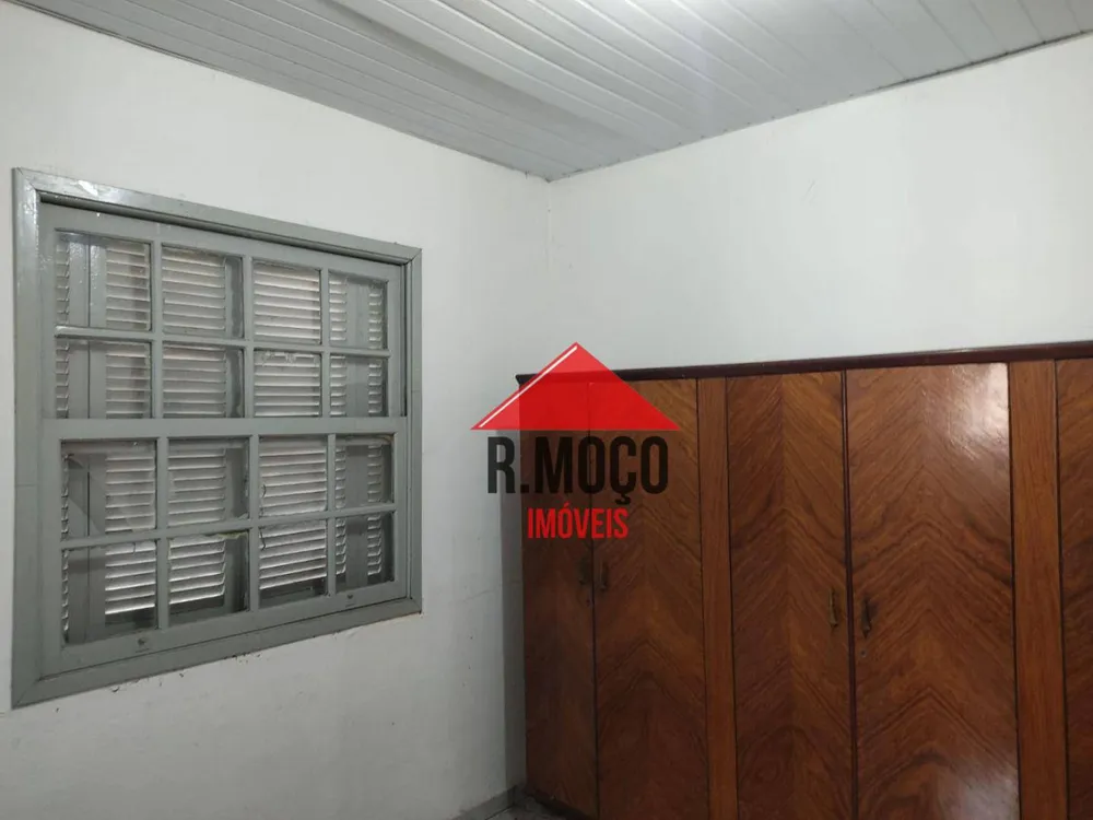 Casa, 4 quartos, 180 m² - Foto 2