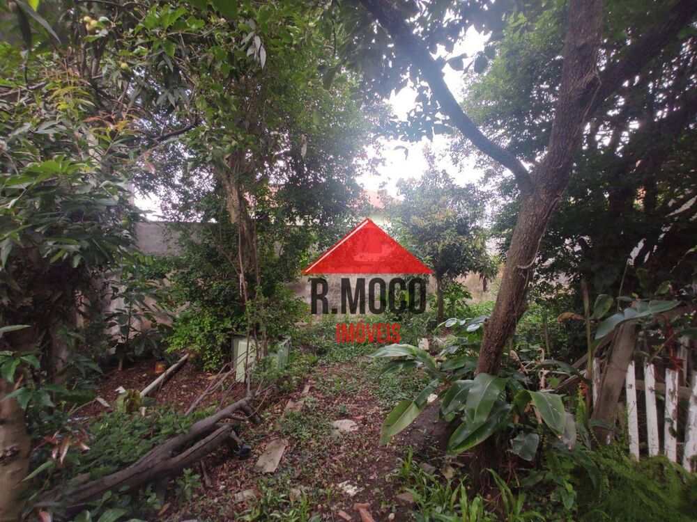 Casa à venda com 4 quartos, 180m² - Foto 3