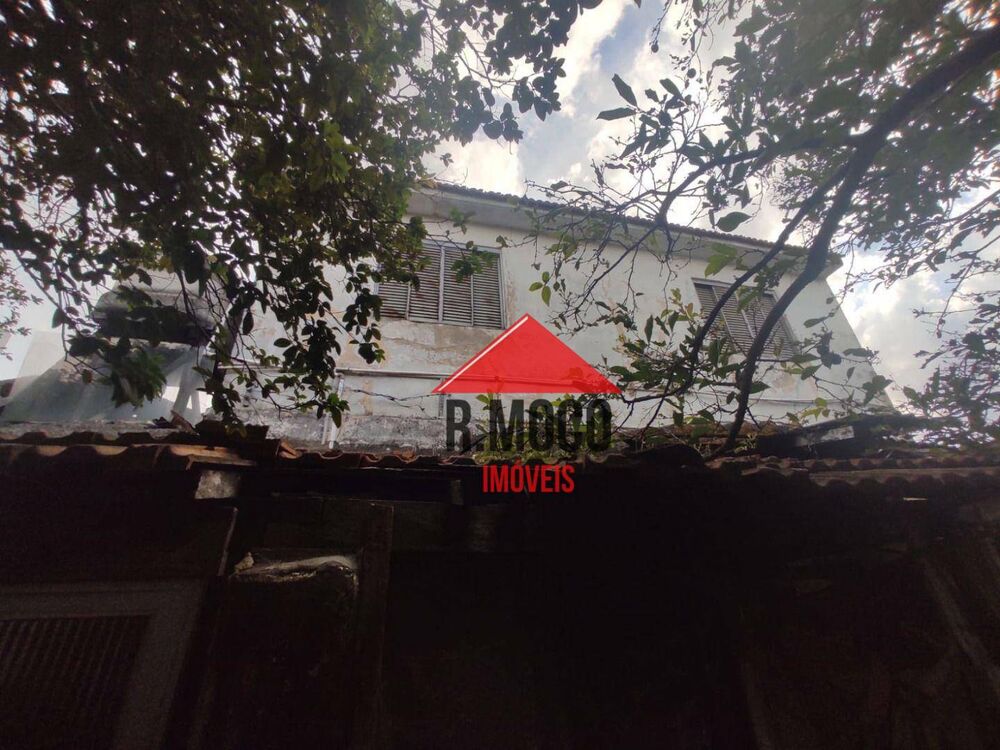 Casa à venda com 4 quartos, 180m² - Foto 2