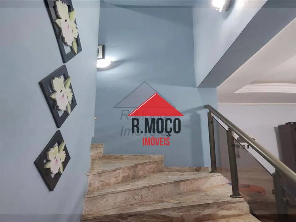Sobrado, 5 quartos, 240 m² - Foto 4