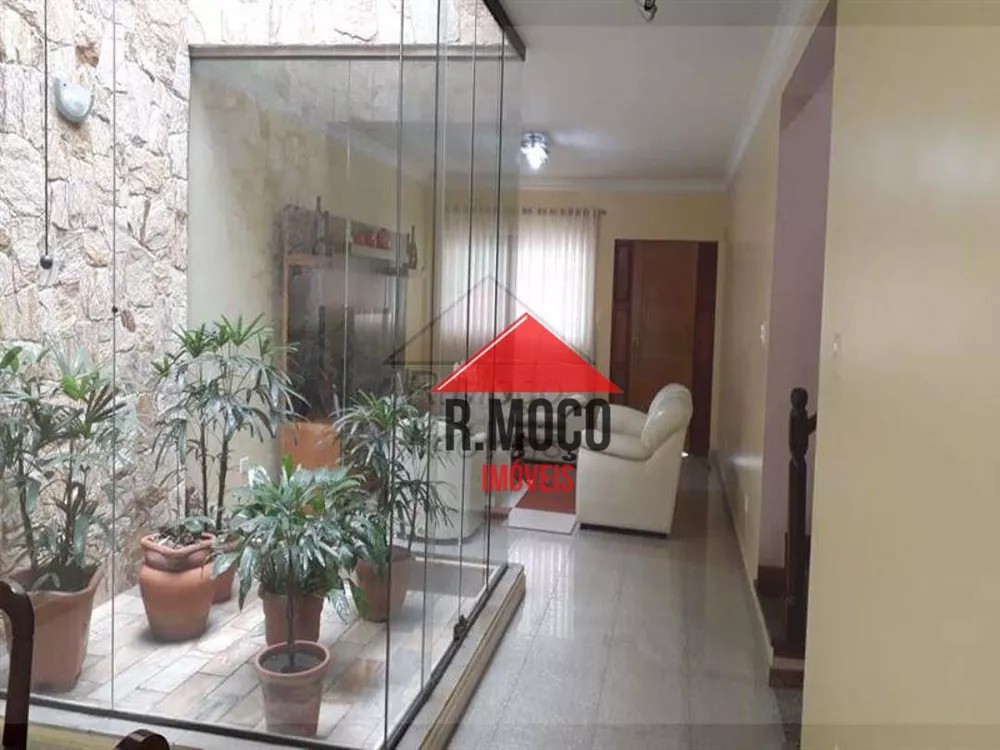 Sobrado, 3 quartos, 320 m² - Foto 1