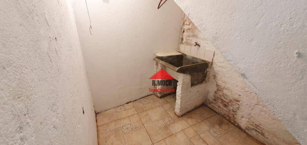 Casa para alugar com 1 quarto, 30m² - Foto 17