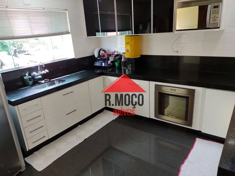 Sobrado, 3 quartos, 247 m² - Foto 8
