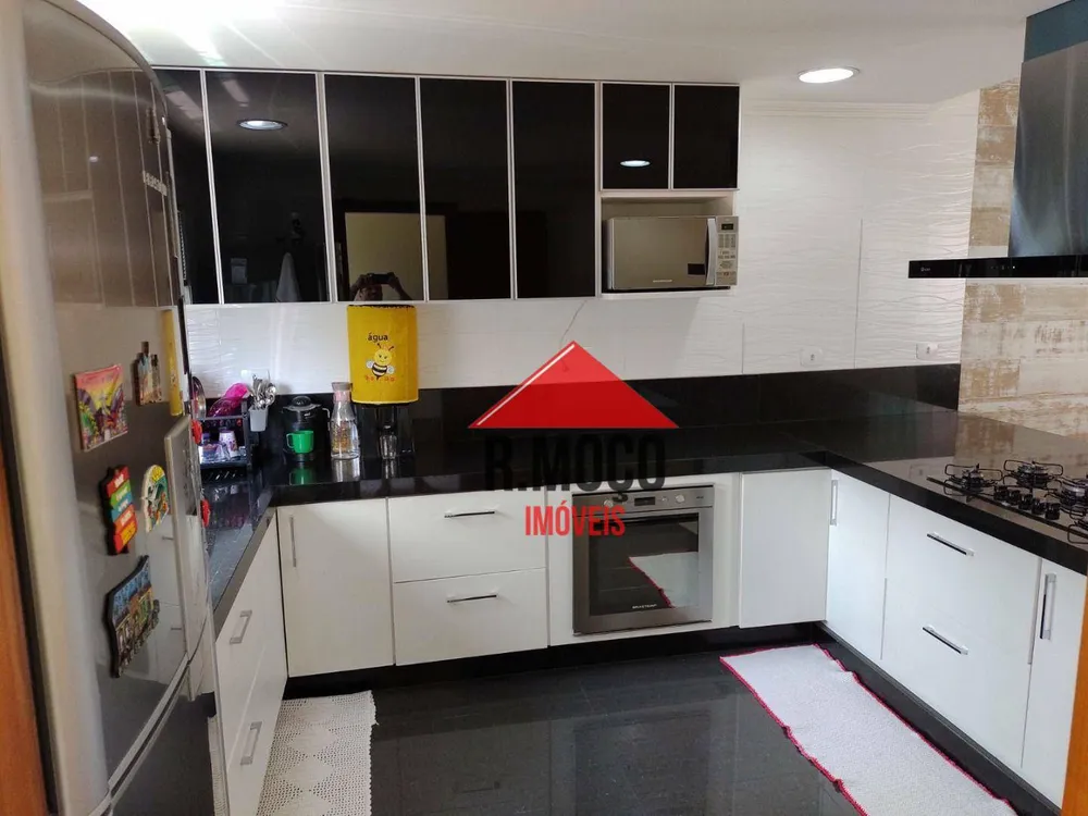 Sobrado, 3 quartos, 247 m² - Foto 4