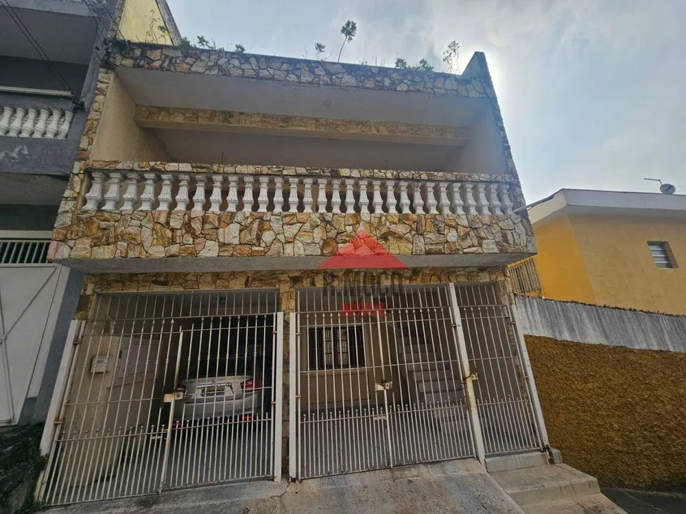 Sobrado, 3 quartos, 221 m² - Foto 1