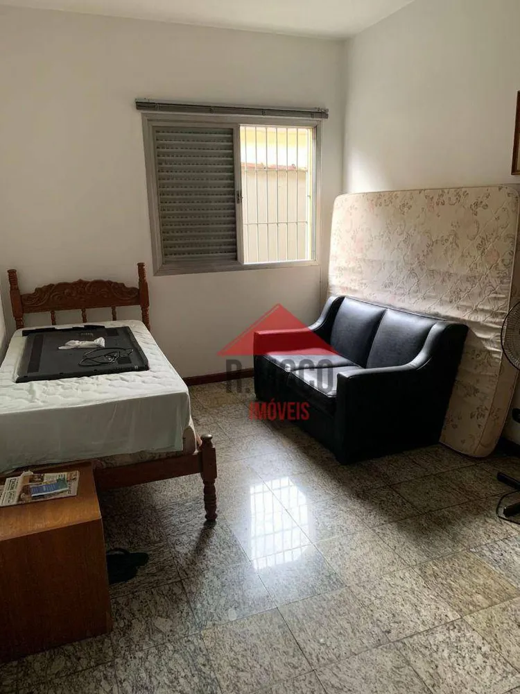 Casa, 3 quartos, 250 m² - Foto 3