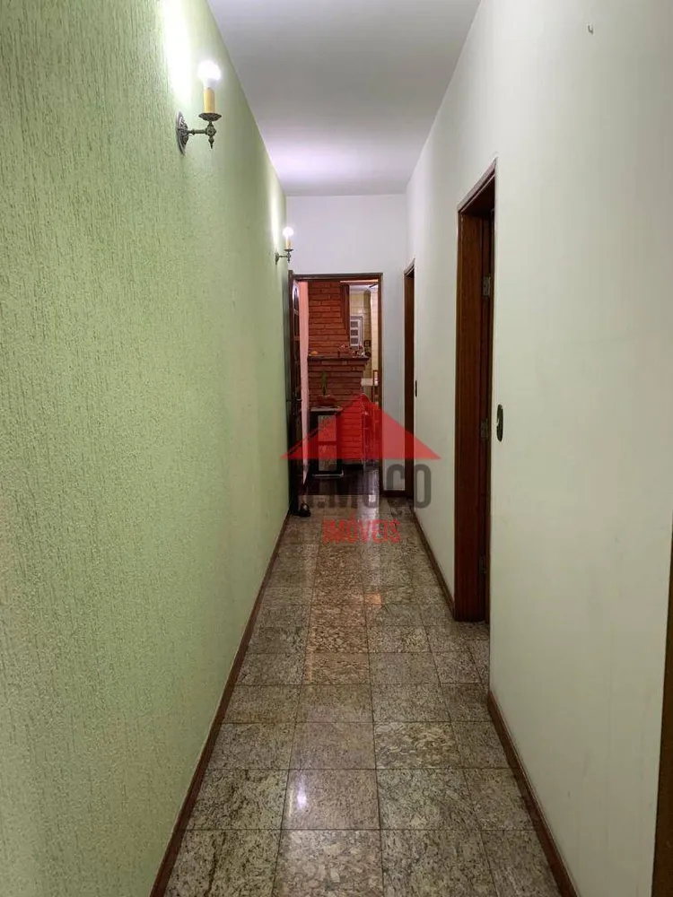 Casa, 3 quartos, 250 m² - Foto 13