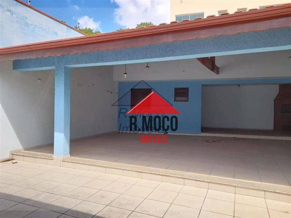 Casa, 4 quartos, 330 m² - Foto 1