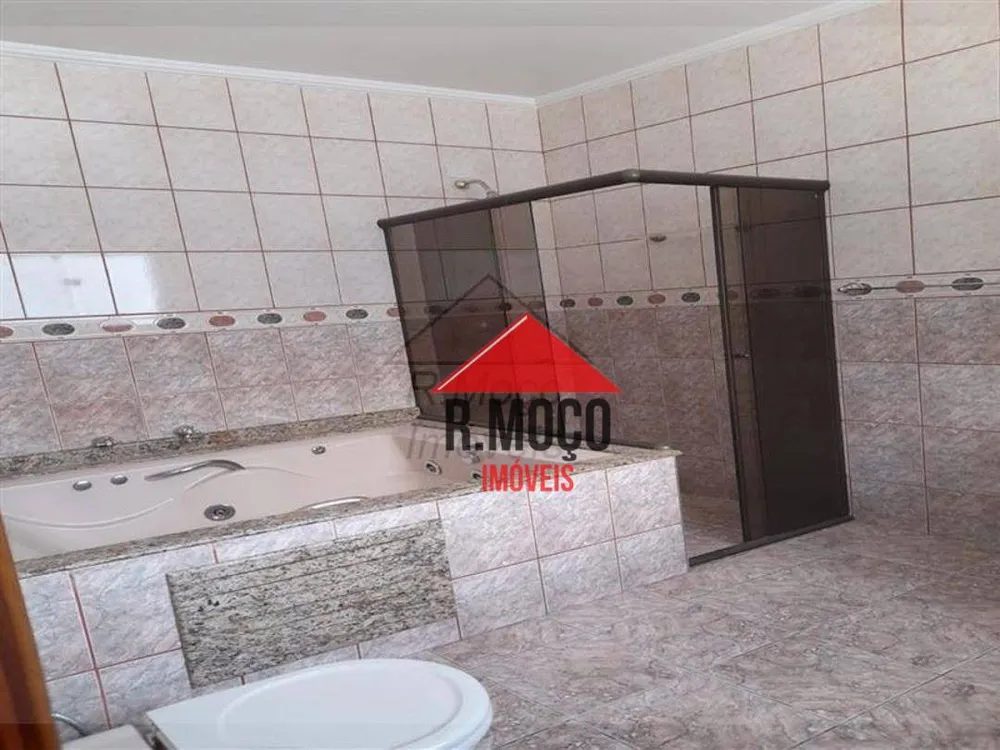 Casa, 4 quartos, 330 m² - Foto 19