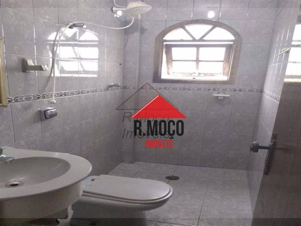 Sobrado, 3 quartos, 227 m² - Foto 2