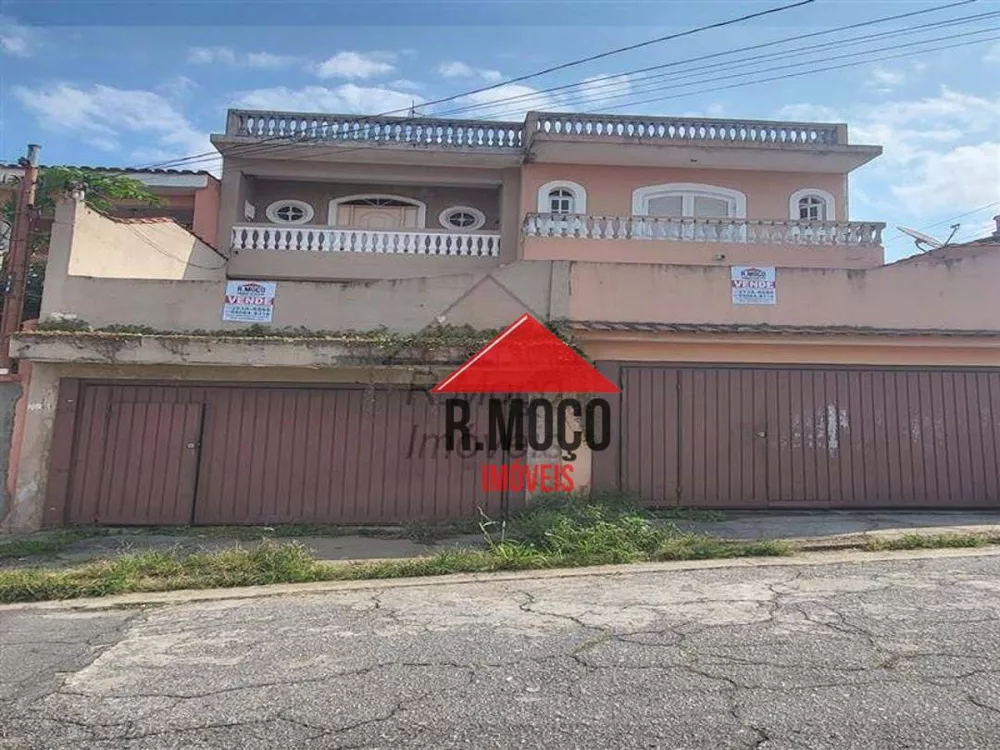 Sobrado, 3 quartos, 330 m² - Foto 2