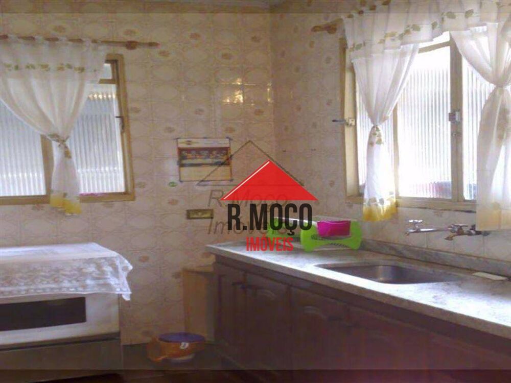 Sobrado, 3 quartos, 330 m² - Foto 24
