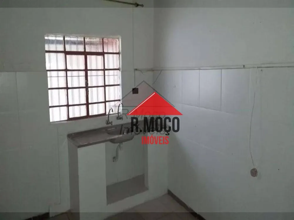 Casa, 5 quartos, 131 m² - Foto 7