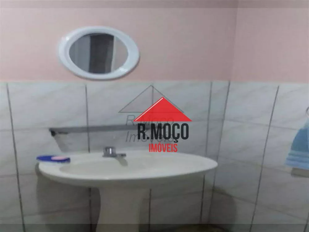 Casa, 5 quartos, 131 m² - Foto 2