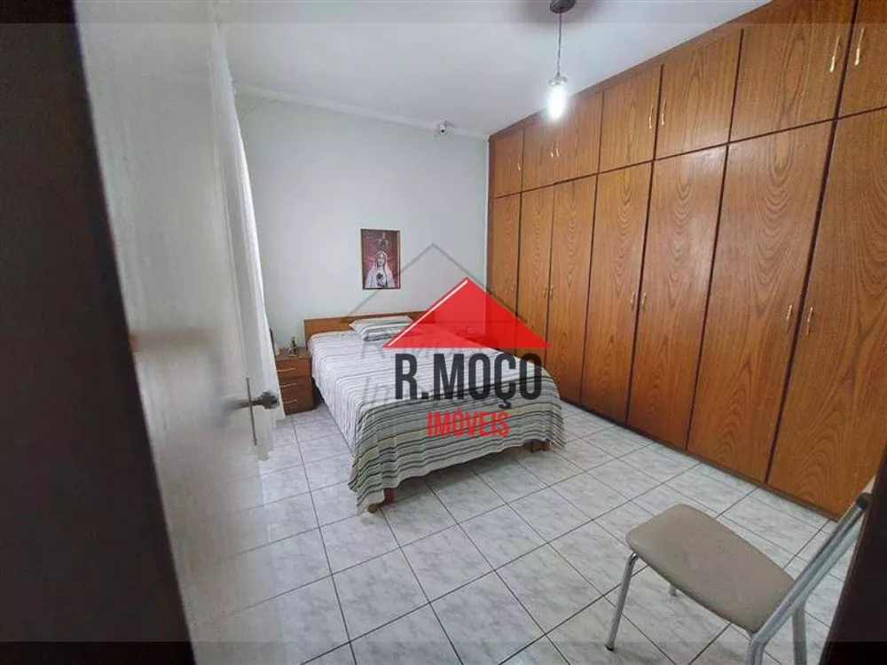 Casa, 4 quartos, 223 m² - Foto 2
