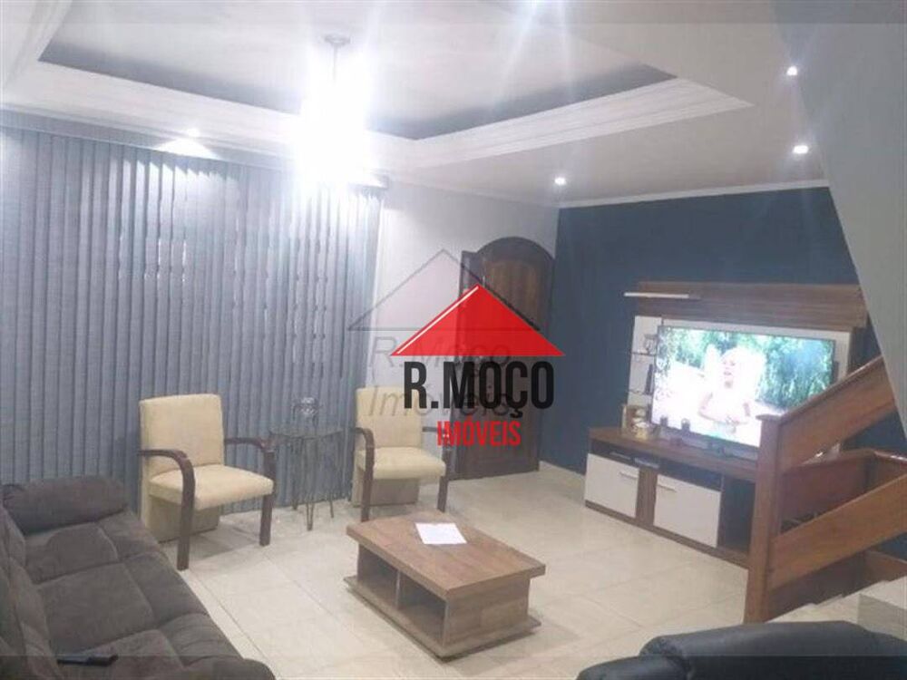 Casa à venda com 3 quartos, 150m² - Foto 1
