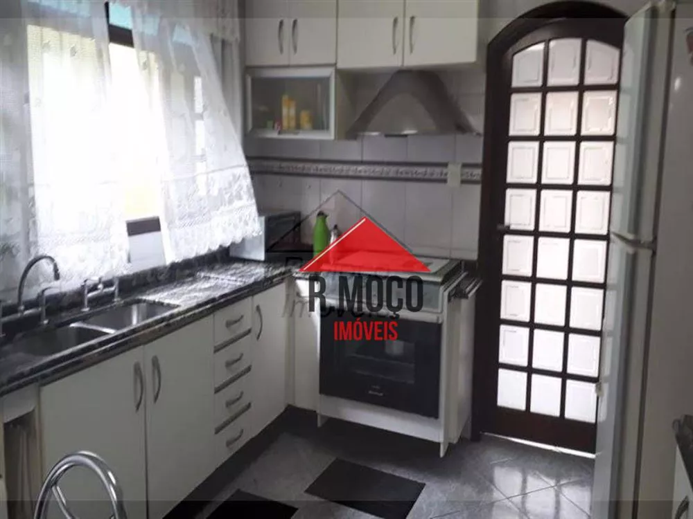 Sobrado, 3 quartos, 200 m² - Foto 4