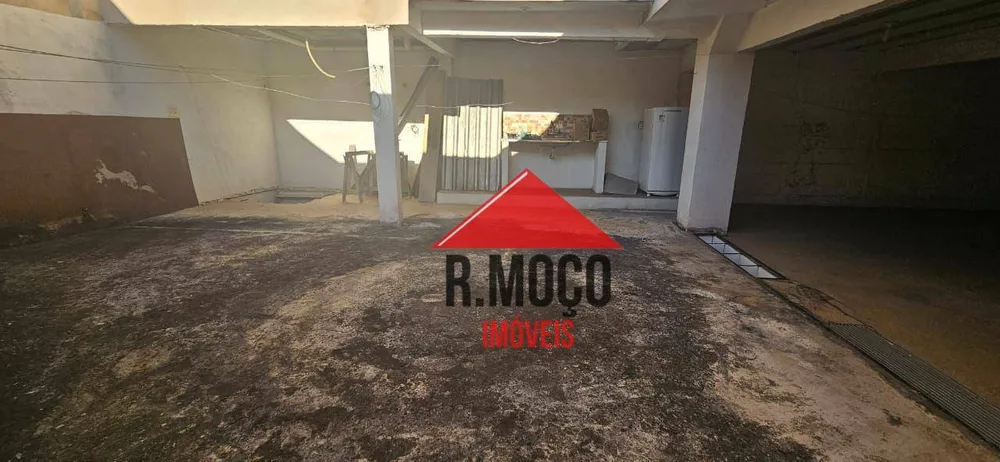 Casa, 3 quartos, 282 m² - Foto 4