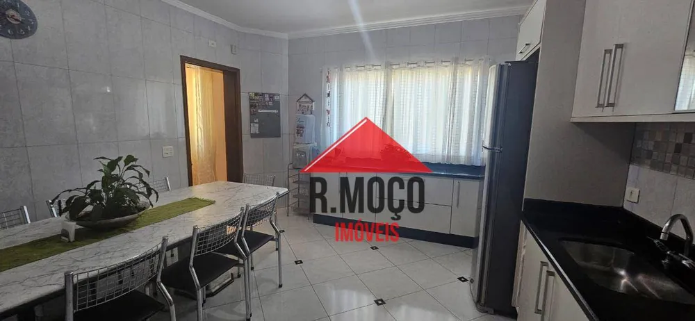 Casa, 3 quartos, 282 m² - Foto 9