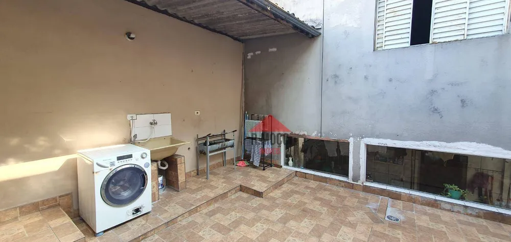 Casa, 1 quarto, 26 m² - Foto 2