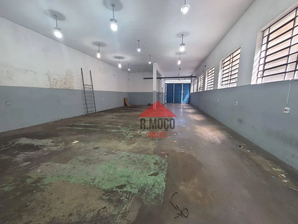Depósito-Galpão, 700 m² - Foto 2
