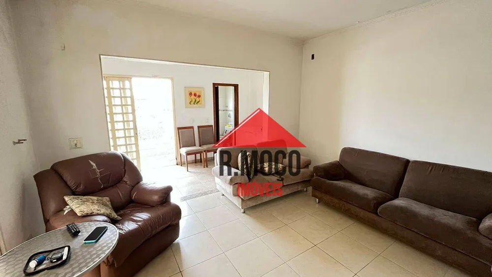 Sobrado, 5 quartos, 315 m² - Foto 1