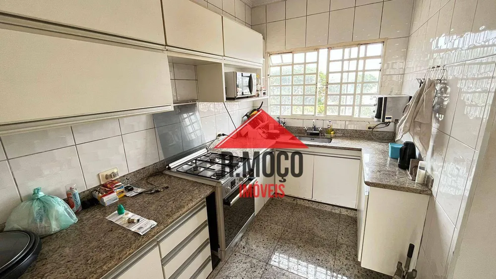 Sobrado, 5 quartos, 315 m² - Foto 3